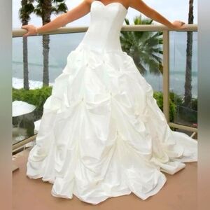 MAGGIE SOTTERO WEDDING DRESS